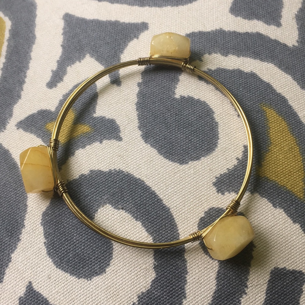 Wire bracelet